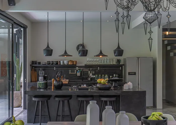 Prana - High End Boutique Style Interior Design 5 Bedroom