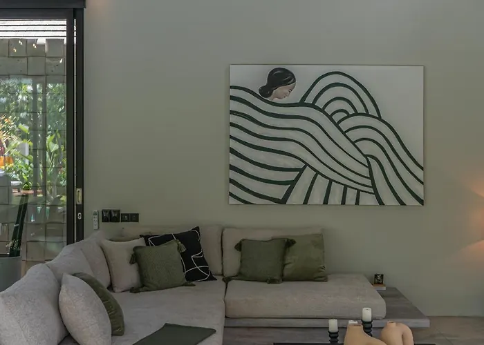 Prana - High End Boutique Style Interior Design 5 Bedroom *