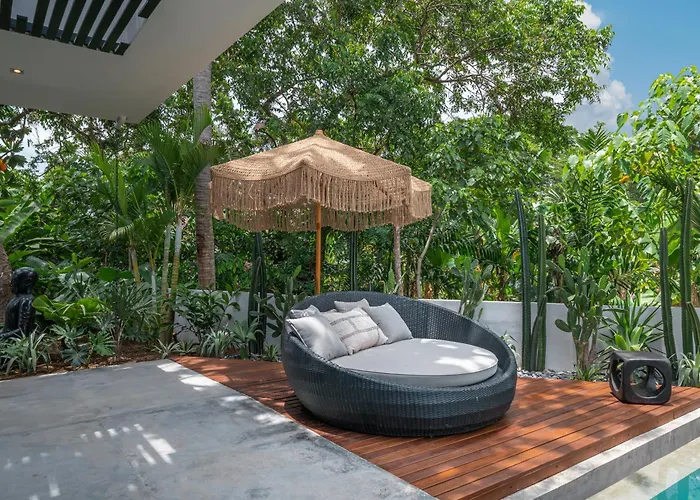 Prana - High End Boutique Style Interior Design 5 Bedroom Villa Canggu (Bali)