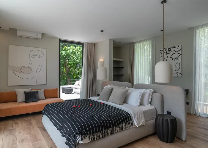 Villa Prana - High End Boutique Style Interior Design 5 Bedroom