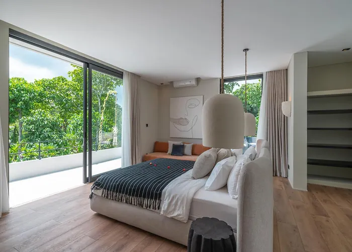 Villa Prana - High End Boutique Style Interior Design 5 Bedroom Canggu (Bali)