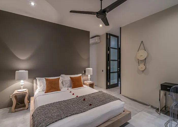 Villa Prana - High End Boutique Style Interior Design 5 Bedroom *