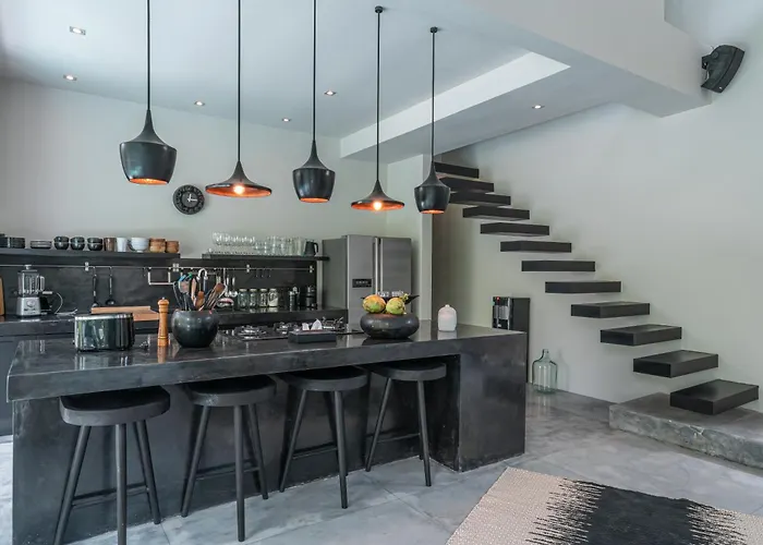 Prana - High End Boutique Style Interior Design 5 Bedroom Canggu (Bali)